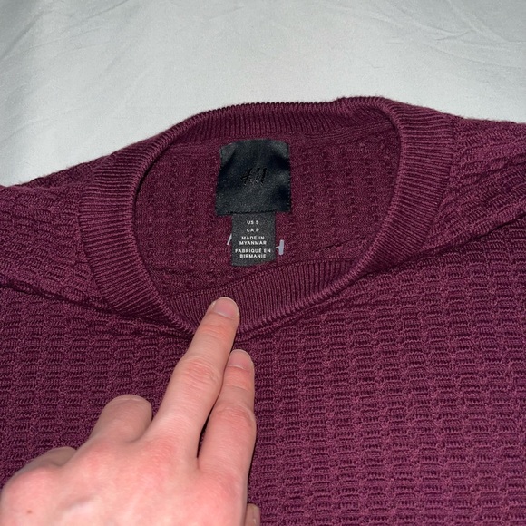 Men’s Wine Dress Sweater - Picture 2 of 3